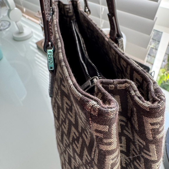 Vintage Fendi Printed Handbag - Picture 8 of 11